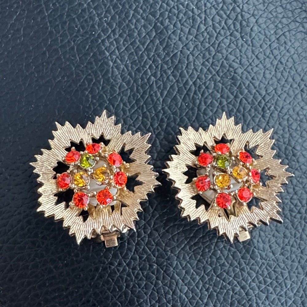Vintage Sarah Coventry Clip on Earrings w Coloured Rhinestones